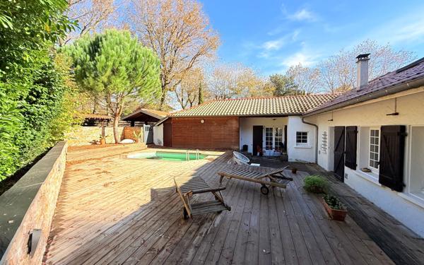 Maison à vendre    5 pièces • 165 m2 Tosse