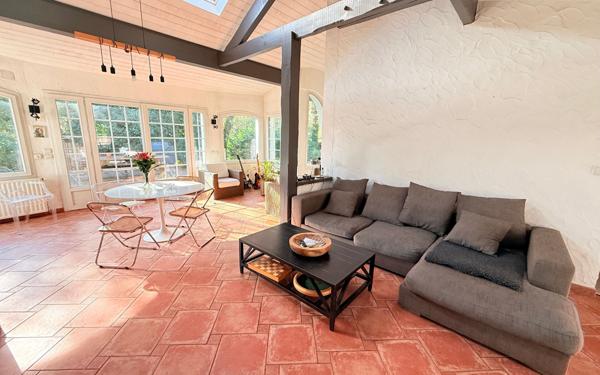 Maison à vendre    5 pièces • 165 m2 Tosse