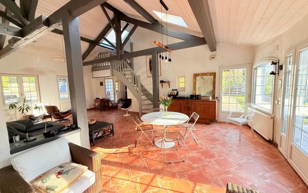 Maison à vendre    5 pièces • 165 m2 Tosse