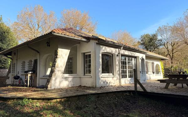 Maison à vendre    5 pièces • 165 m2 Tosse