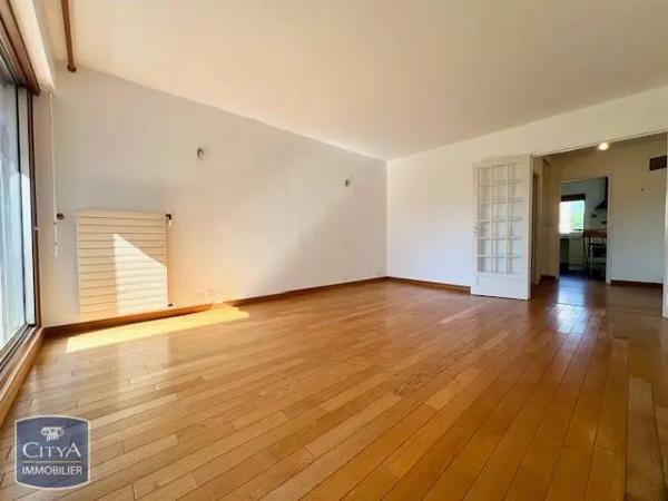 Appartement à louer 4 pièces 87.1m² Viroflay (78220)