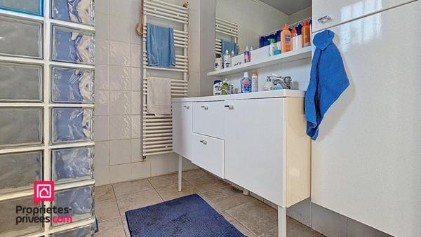 MAISON DE CHARME 7 PIÈCES, PISCINE, GARAGE