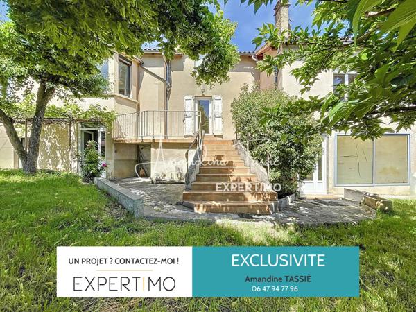 Millau (12100) A vendre - agréable maison des années 40 et ses annexes