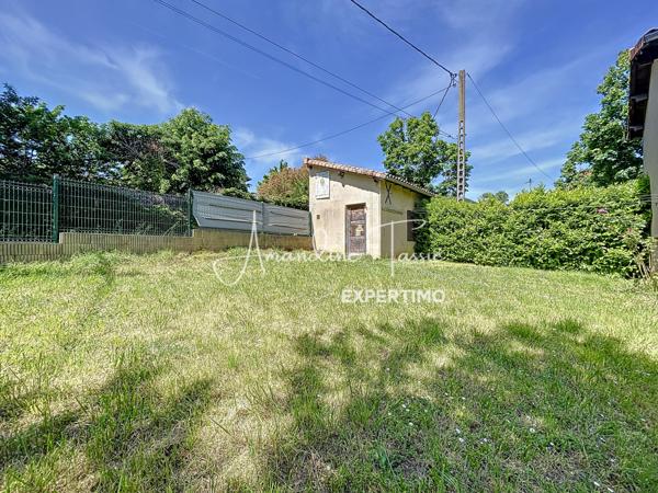 Millau (12100) A vendre - agréable maison des années 40 et ses annexes