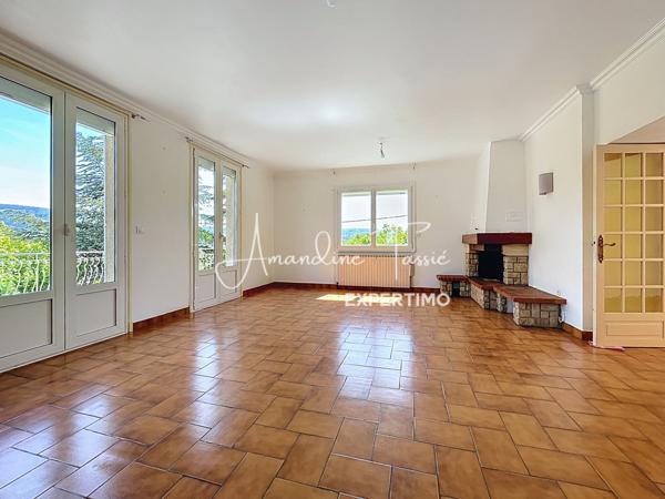 Millau (12100) A vendre - agréable maison des années 40 et ses annexes