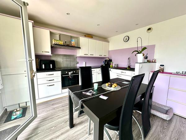 T4 3 CHAMBRES - TERRASSE - ASCENCEUR - GARAGE