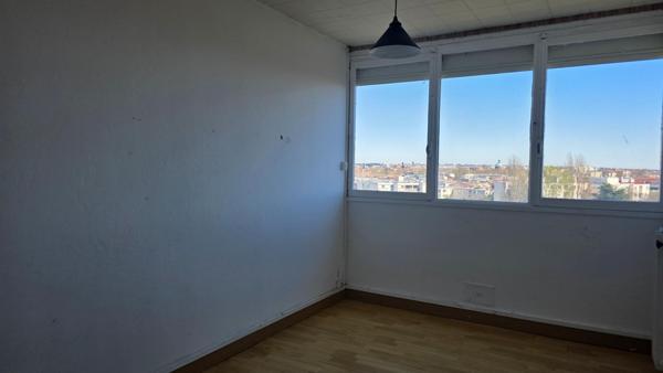 EXCLUSIVITÉ – T4 À FORT POTENTIEL – IDÉAL INVESTISSEURS OU FAMILLE