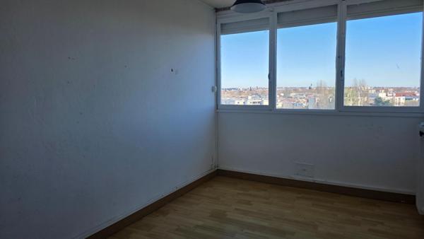 EXCLUSIVITÉ – T4 À FORT POTENTIEL – IDÉAL INVESTISSEURS OU FAMILLE