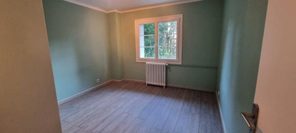 MAISON DE VILLE 114 m2 HABITABLE.