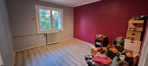 MAISON DE VILLE 114 m2 HABITABLE.