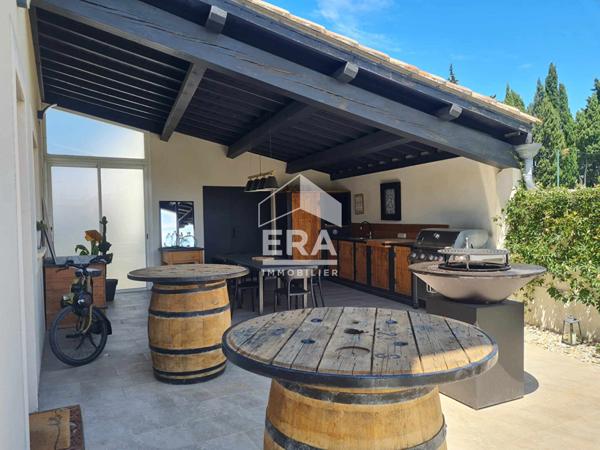 CHATEAURENARD - Maison 122 m2 3 chambres et piscine