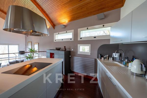 Villa d'architecte haut de gamme avec piscine, face à la rade de Brest