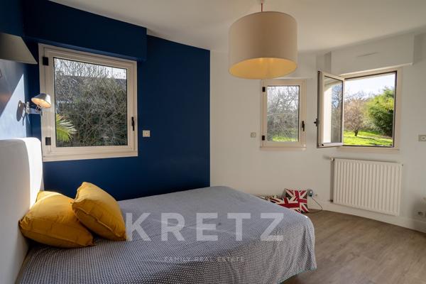 Villa d'architecte haut de gamme avec piscine, face à la rade de Brest