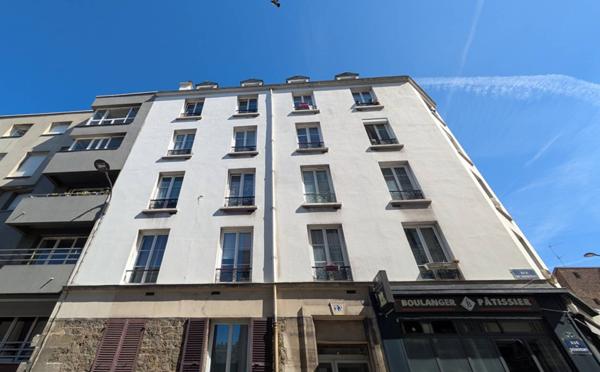 Appartement studio rdc en haut