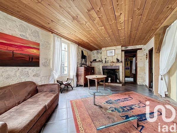 Maison traditionnelle 4 pièces de 300 m² à Le Pian-Médoc (33290)