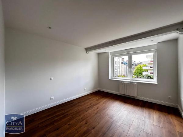 Appartement à louer 4 pièces 94.77m² Nancy (54000)