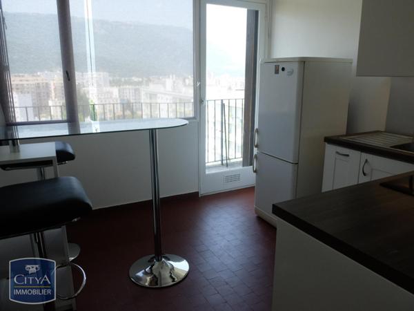 Location appartement Grenoble (38) 2 pièces 46.3m²