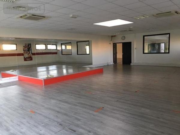 Fonds et/ou murs commerciaux à vendre à Sablé-sur-Sarthe dans la Sarthe (72300), ref : 72066-1369