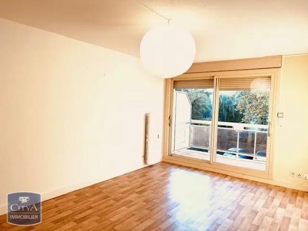 Appartement à louer 2 pièces 47m²