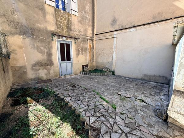 MONTEUX CENTRE-VILLE – Appartement 58 m² avec grand atout extérieur