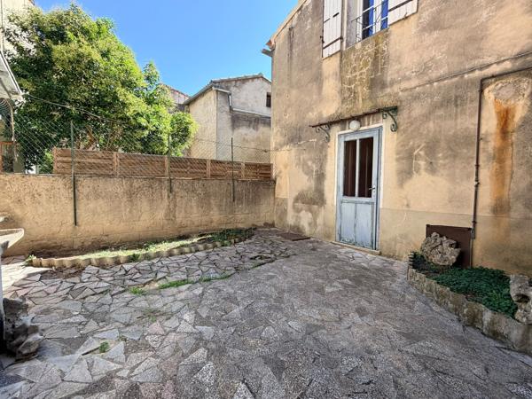 MONTEUX CENTRE-VILLE – Appartement 58 m² avec grand atout extérieur