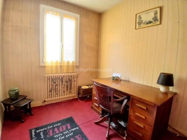 Vente                                                      Immeuble
                        
                     7 pièces                      150 m2                     à Valenton