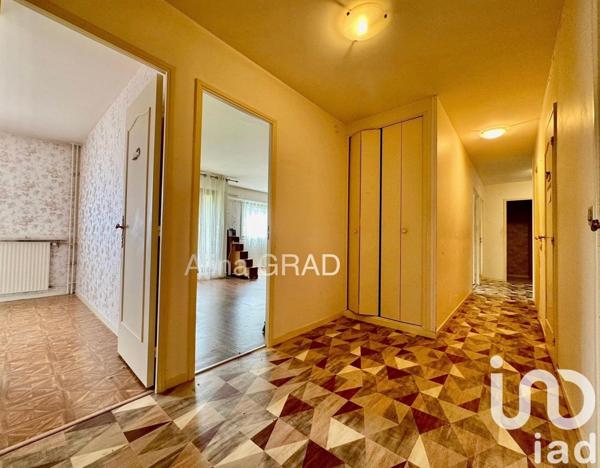 Appartement 5 pièces de 102 m² à Beauchamp (95250)