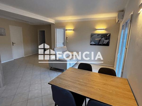 Location Appartement 2 pièces 46.89 m² - 5 PLACE DE LA MAIRIE Ceyras 34800