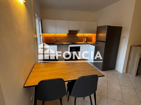 Location Appartement 2 pièces 46.89 m² - 5 PLACE DE LA MAIRIE Ceyras 34800