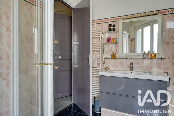 Maison à vendre 6 pièces 155 m² Suresnes