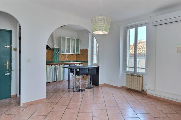 Grand T2---Double Exposition---Baille---Lodi---