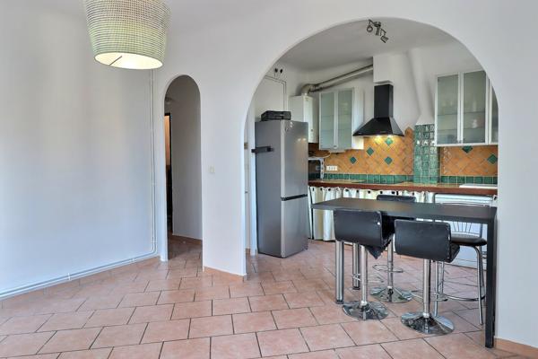 Grand T2---Double Exposition---Baille---Lodi---