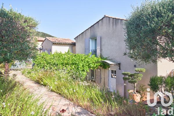 Maison à vendre 4 pièces 105 m² Évenos