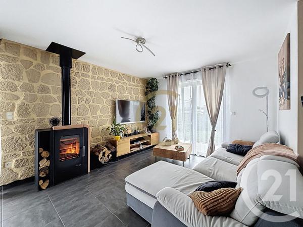 Maison à vendre  6 pièces - 112,21 m2 LYOFFANS - 70