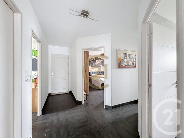 Maison à vendre  6 pièces - 112,21 m2 LYOFFANS - 70