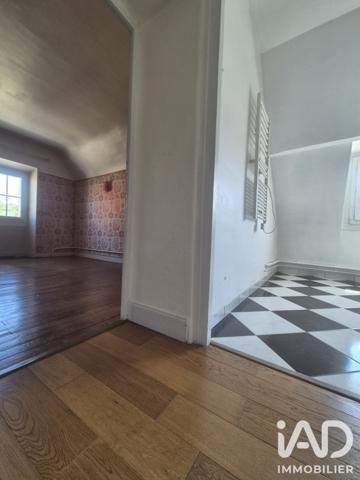 Maison à vendre 7 pièces 201 m² Champigny