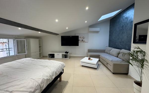 Appartement à vendre    2 pièces • 42,90 m2 L'Isle-sur-la-Sorgue