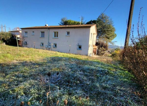 Immeuble à vendre    10 pièces •  Joyeuse