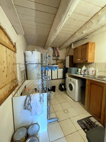 Ancienne ferme ardéchoise rénovée avec vue - 284 m²