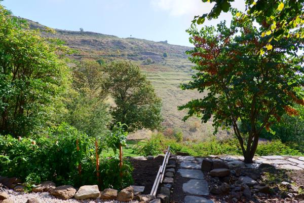 Ancienne ferme ardéchoise rénovée avec vue - 284 m²