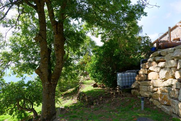 Ancienne ferme ardéchoise rénovée avec vue - 284 m²