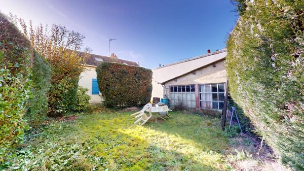 MONDEVILLE - LES CHARMETTES - Maison de 4 pièces de 63 m²