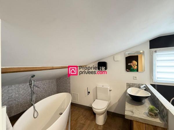 Appartement rénové - Chinon Centre Ville - Duplex - 3 pièce(s) 56 m2
