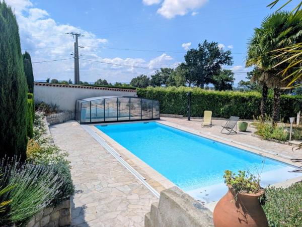 Vente / Maison d'architecte à Saint-Galmier (42330)