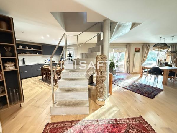 Maison 5 pièces 188m2