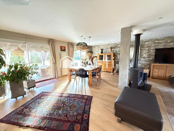 Maison 5 pièces 188m2