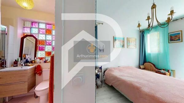 Vente                                                      Maison
                        
                     6 pièces                      159 m2                     à L'Étang-la-Ville