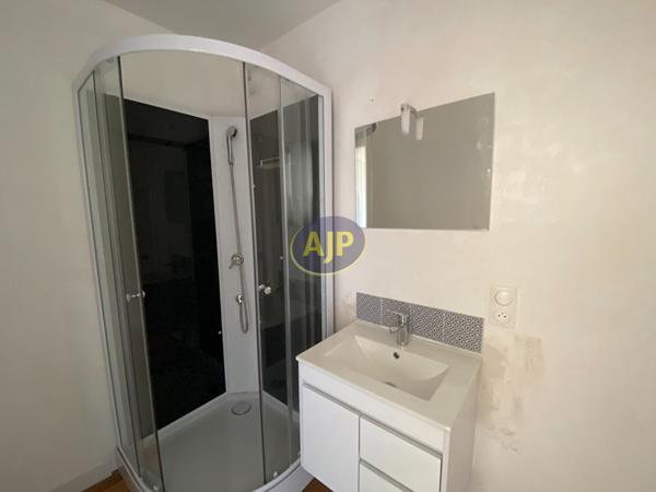Appartement à louer Rohan : 3 pièces, 86m² avec 2 chambre(s) à 775€ - AJP Immobilier Pontivy