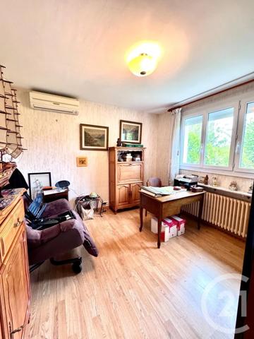 Maison à vendre  5 pièces - 128,18 m 2   SARTROUVILLE  - 78