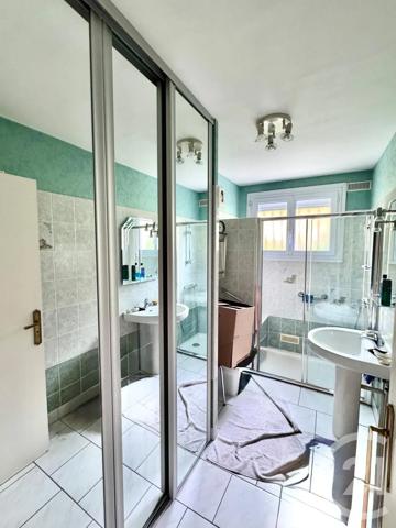 Maison à vendre  5 pièces - 128,18 m 2   SARTROUVILLE  - 78